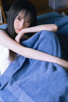 年轻的女老师电影
