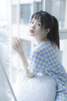 李丽莎顾欣怡无删减照片软件