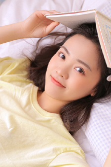 邻居有女初长成